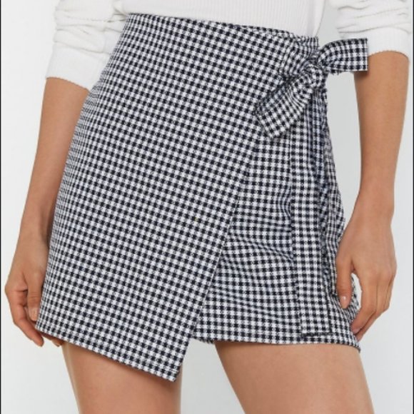 Nasty Gal Dresses & Skirts - ⭐3/$30 Nastygal Gingham wrap skirt